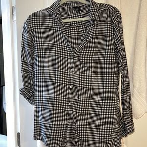 H&M black and white plaid long sleeve shirt